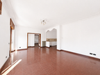TRILOCALE CON TERRAZZO E BOX A CAPRIE