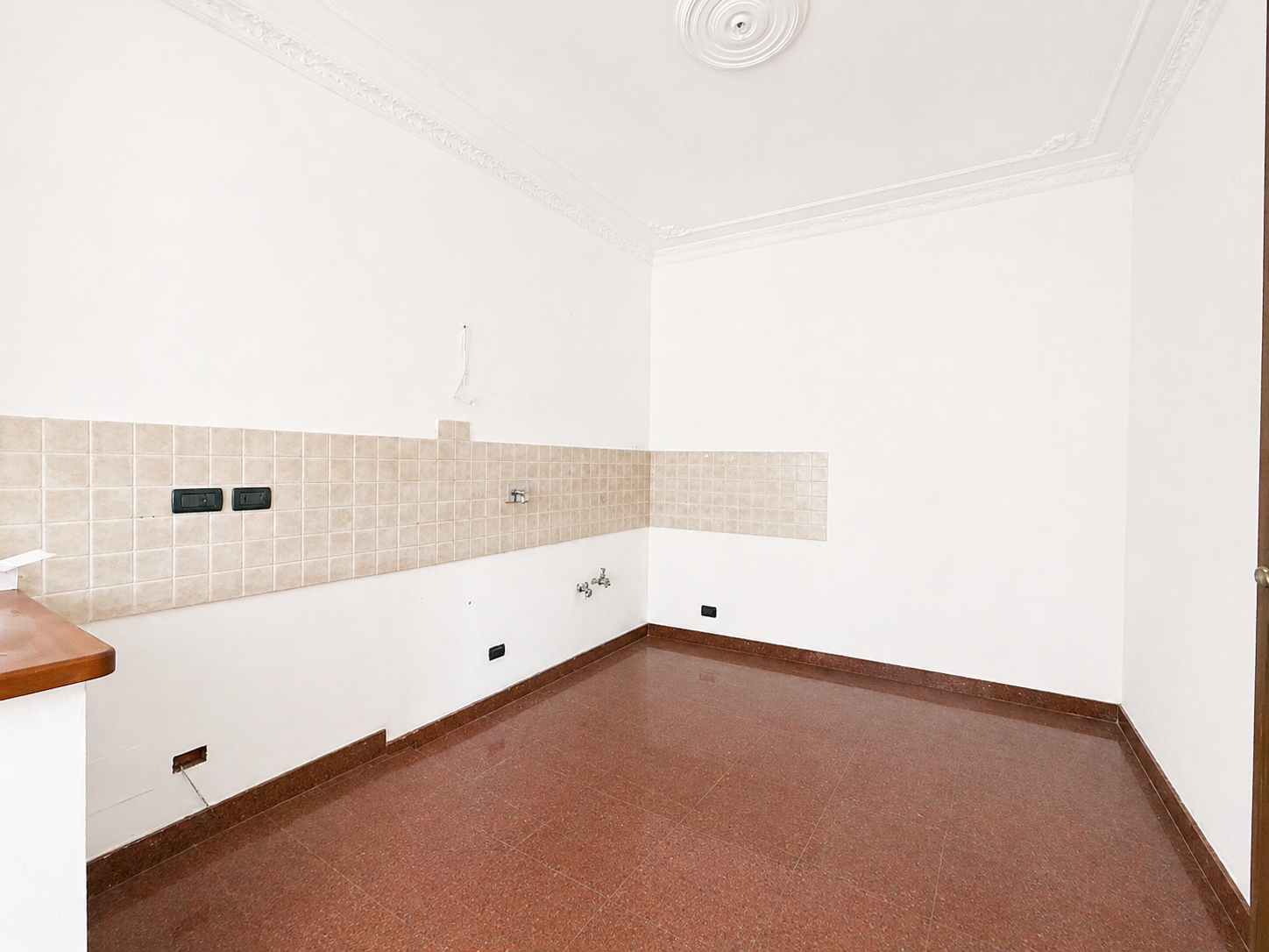 TRILOCALE CON TERRAZZO E BOX A CAPRIE
