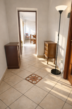 CASA SEMINDIPENDENTE IN VENDITA A SANT’AMBROGIO