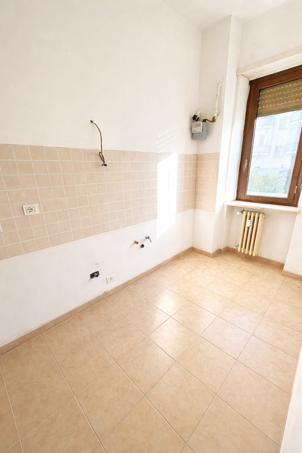 BILOCALE IN VENDITA A COLLEGNO ZONA TERRACORTA PIANO PRIMO