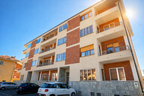 QUADRILOCALE IN VENDITA A SANT’AMBROGIO CON BOX E CANTINA