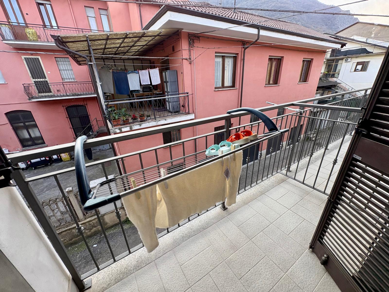 APPARTAMENTO IN VENDITA A SANT’AMBROGIO DI TORINO IN PIAZZA DEL COMUNE
