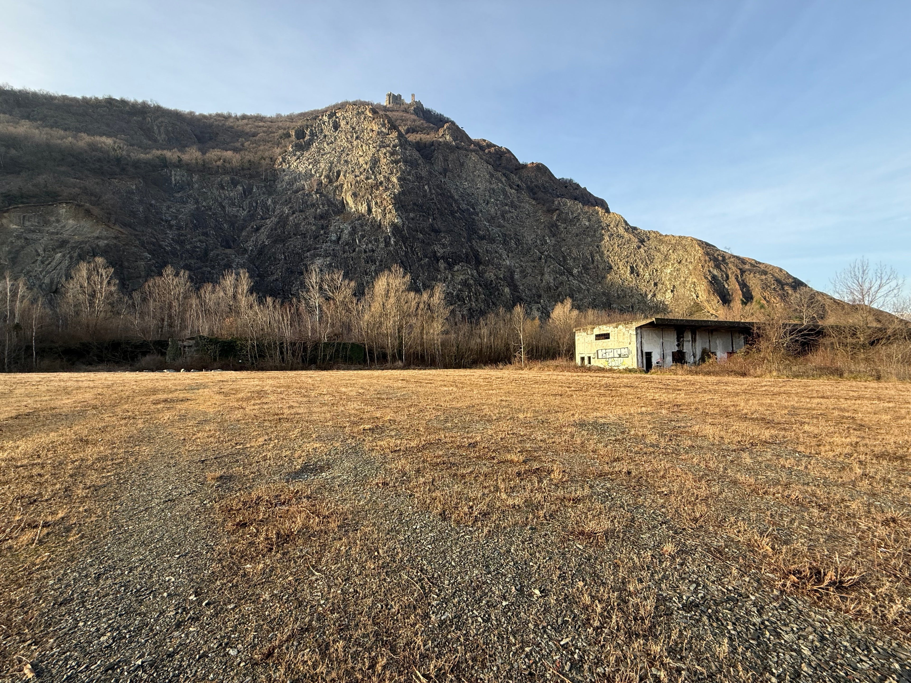 TERRENO EDIFICABILE IN VENDITA A SANT’AMBROGIO DI TORINO DI 10.000 MQ