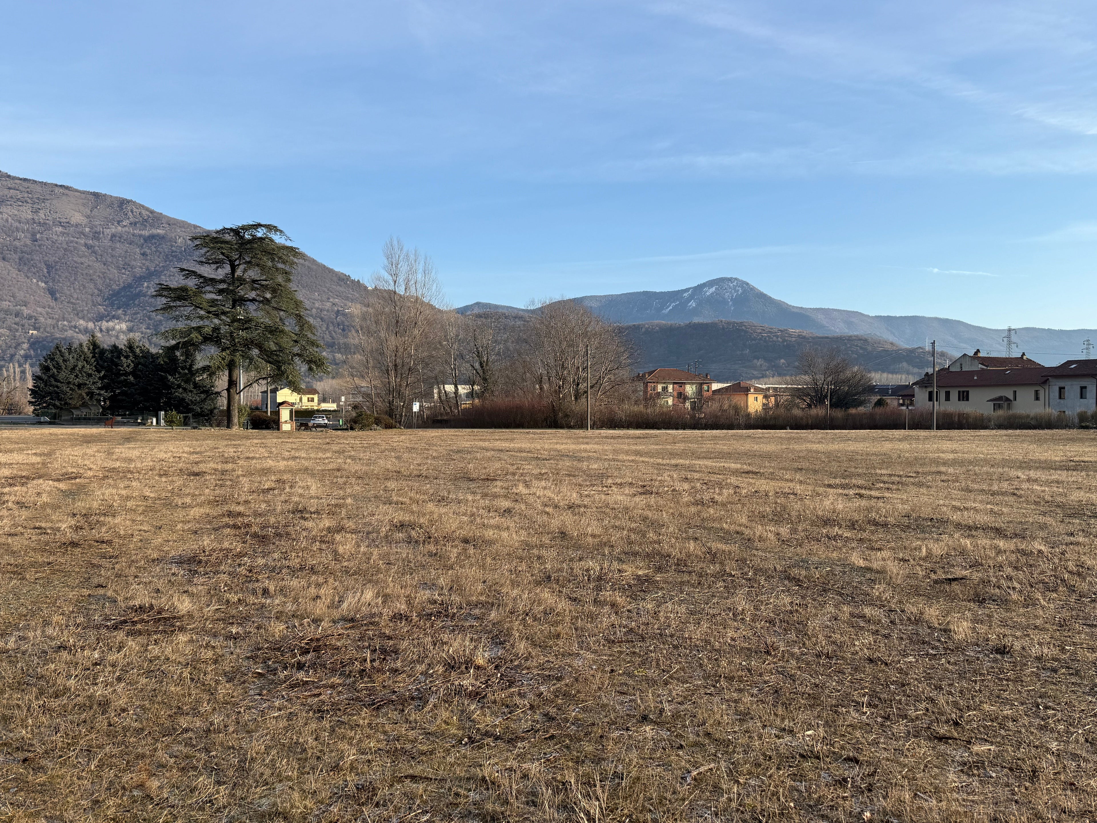 TERRENO EDIFICABILE IN VENDITA A SANT’AMBROGIO DI TORINO DI 10.000 MQ