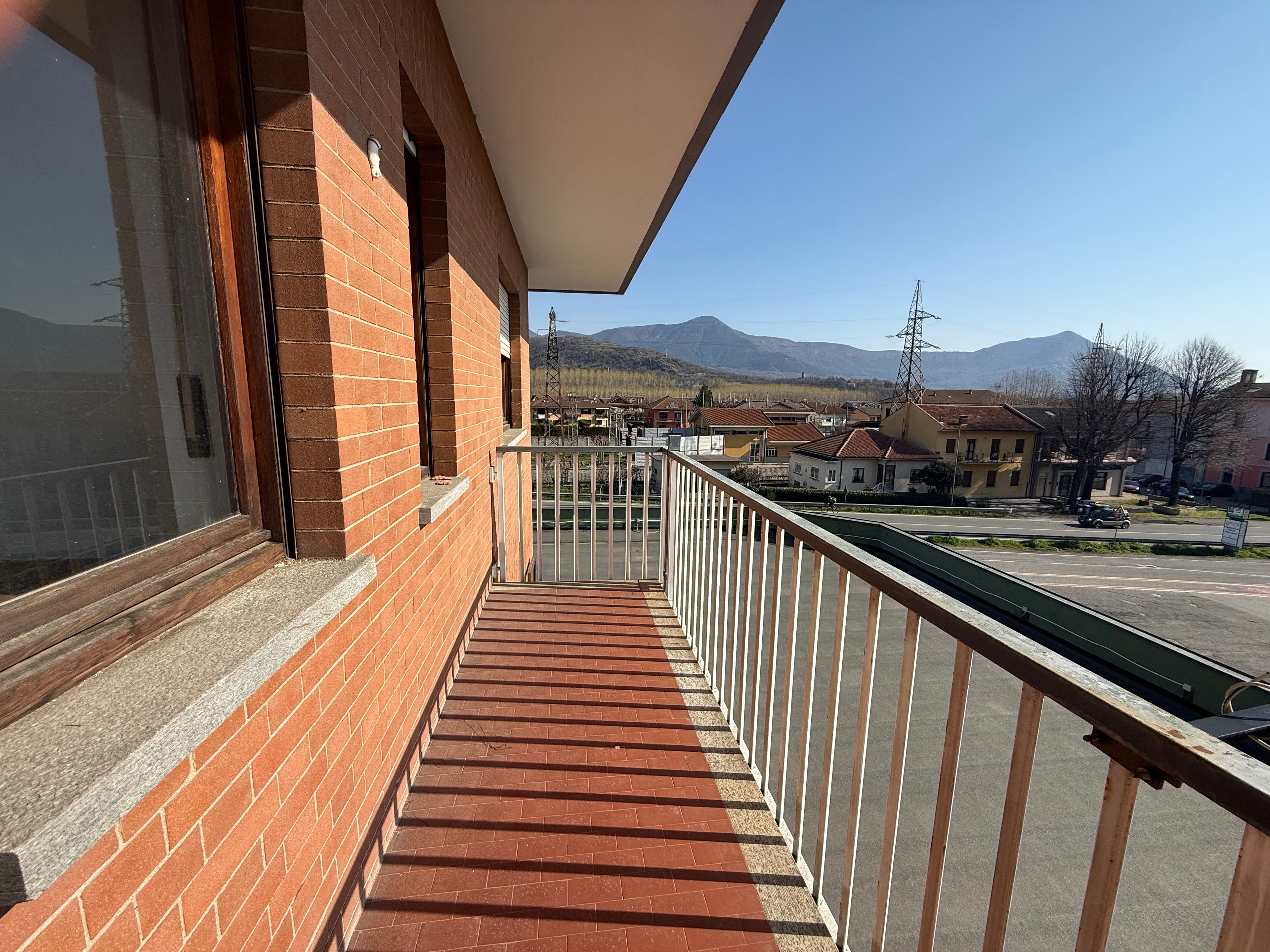 BILOCALE IN VENDITA A SANT’AMBROGIO DISPONIBILE SUBITO