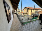 CASA SEMINDIPENDENTE IN AFFITTO A SANT’AMBROGIO CON CORTE ESCLUSIVA