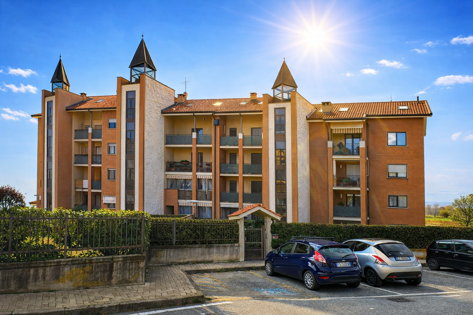APPARTAMENTO LUMINOSO IN VENDITA A BORGARO TORINESE CON TERRAZZO