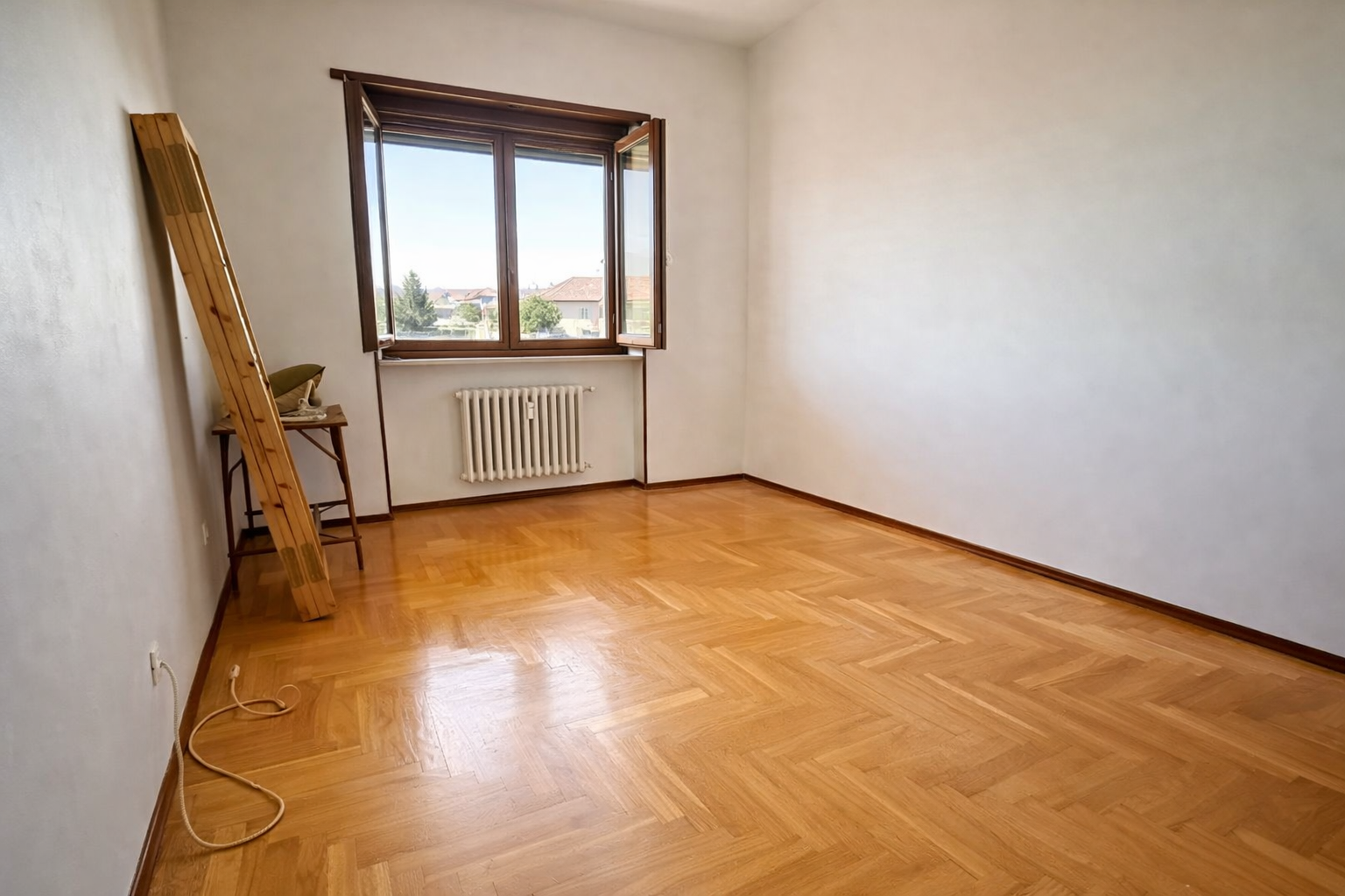 QUADRILOCALE IN VENDITA A SANT’AMBROGIO CON BOX E CANTINA