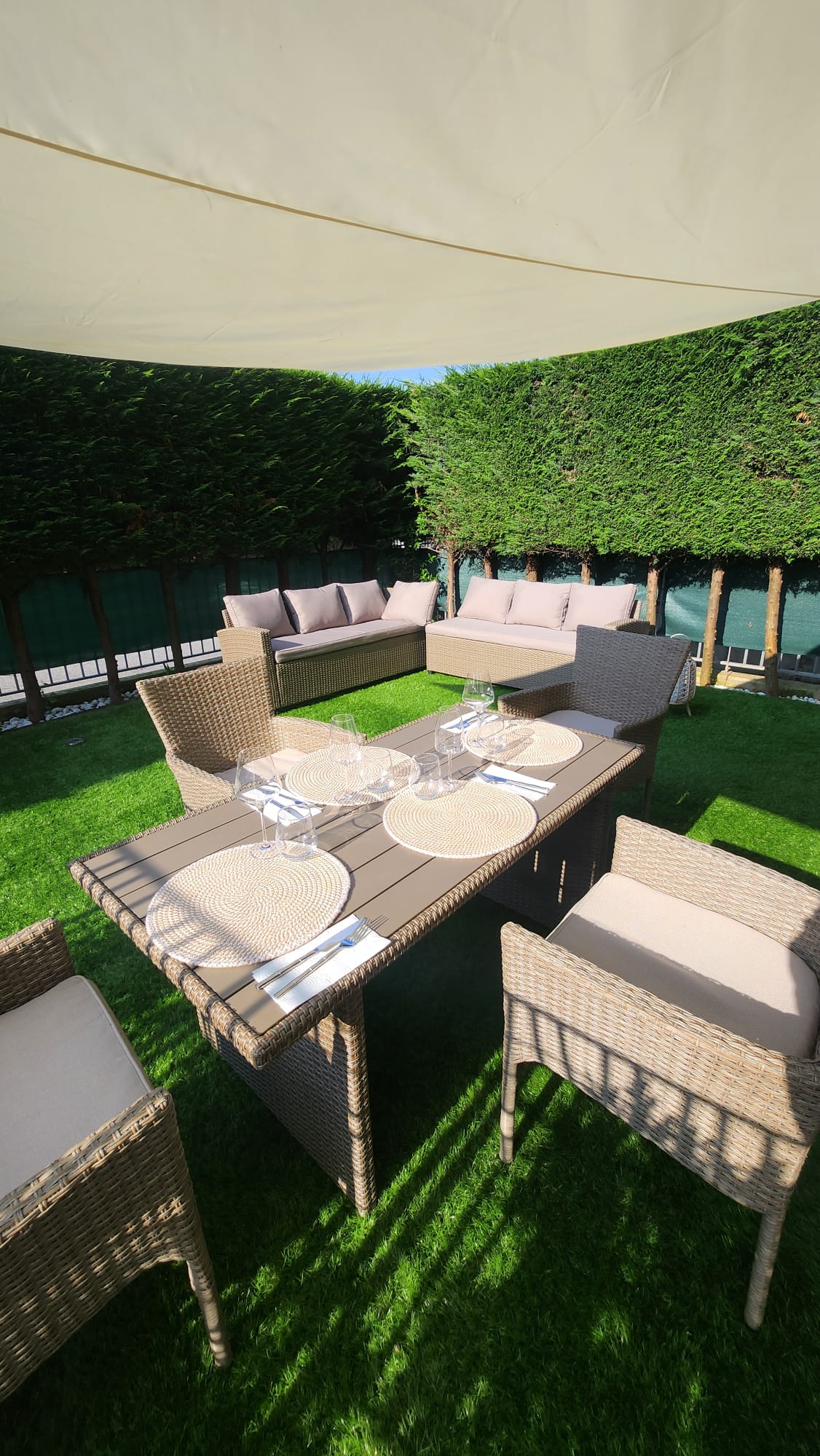 TRILOCALE IN VENDITA A PIANEZZA CON GIARDINO ESCLUSIVO