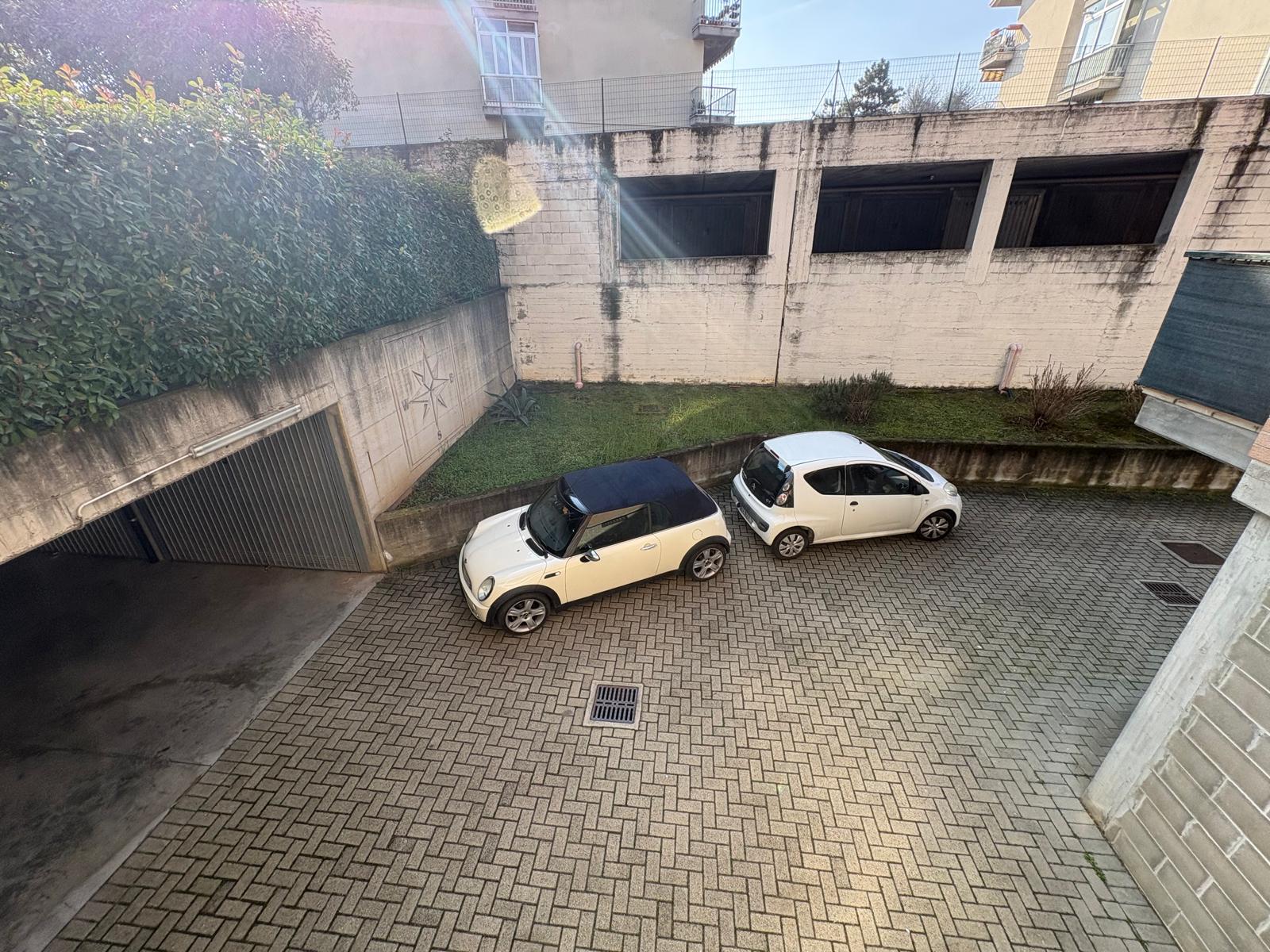 TRILOCALE IN VENDITA A PIANEZZA CON GIARDINO ESCLUSIVO