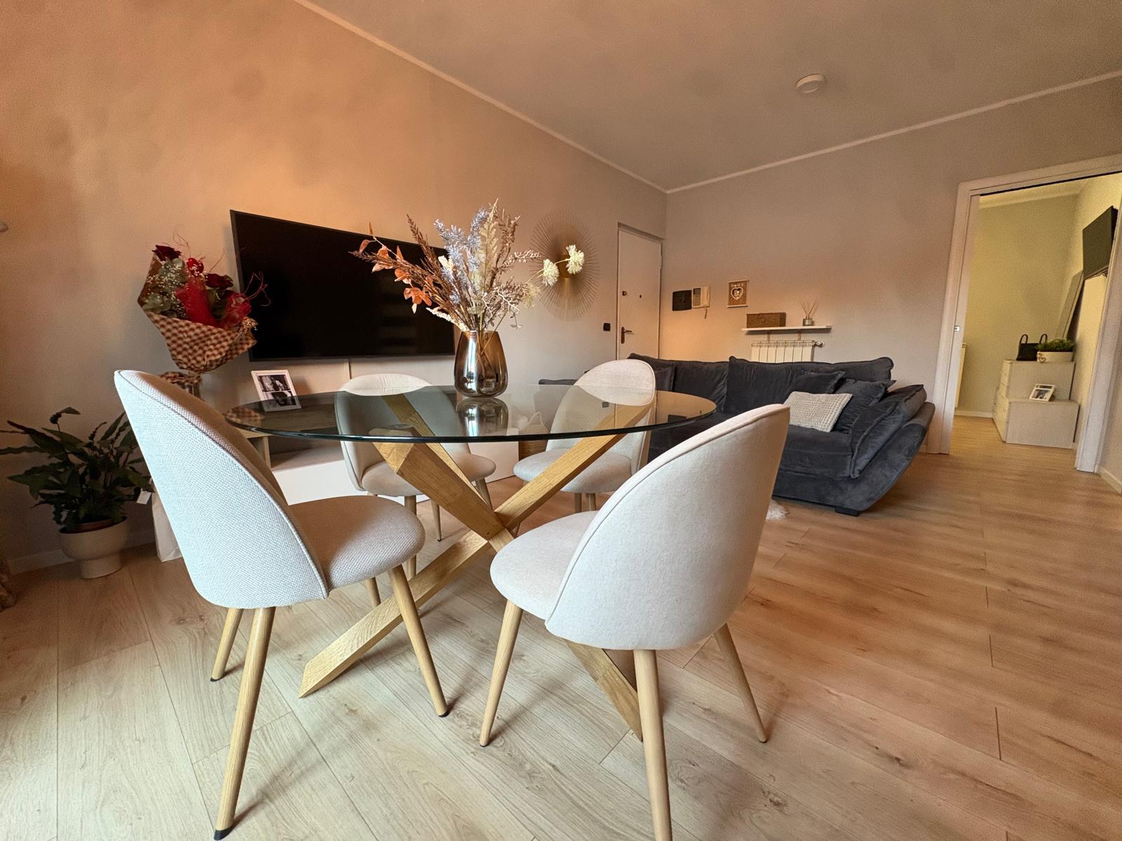 TRILOCALE IN VENDITA A PIANEZZA CON GIARDINO ESCLUSIVO