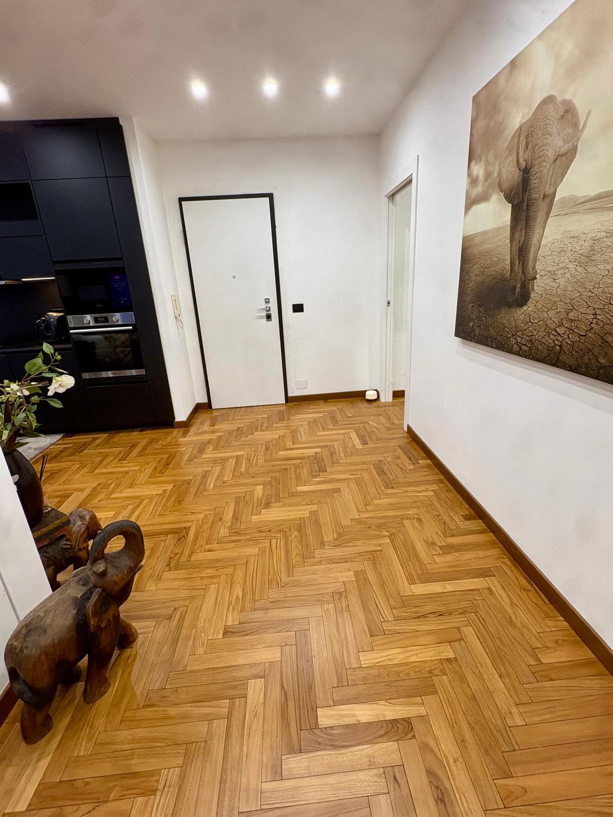 APPARTAMENTO RISTRUTTURATO IN VENDITA A VOLPIANO CENTRO CON TERRAZZO