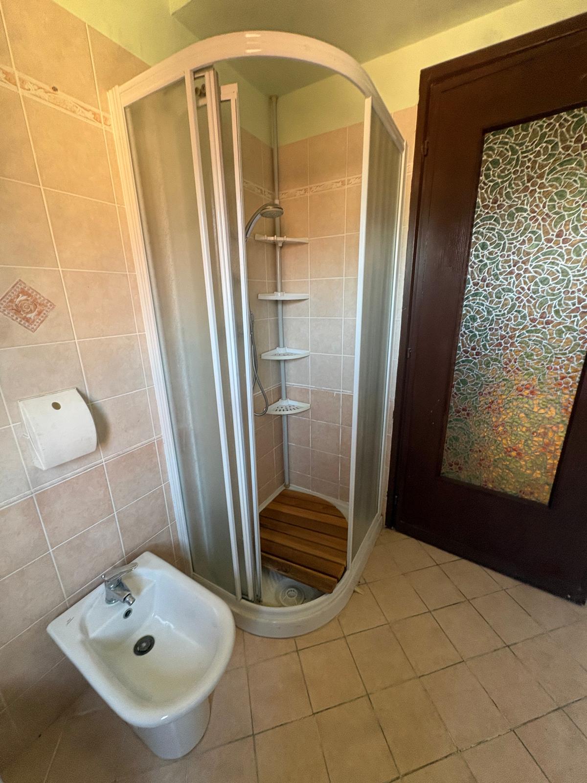 QUADRILOCALE IN VENDITA A SANT’AMBROGIO CON BOX E CANTINA