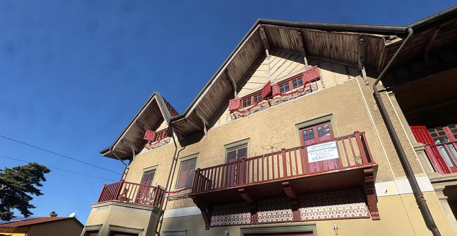 APPARTAMENTO IN VENDITA A SANT’ANTONINO DI SUSA CON TERRAZZO