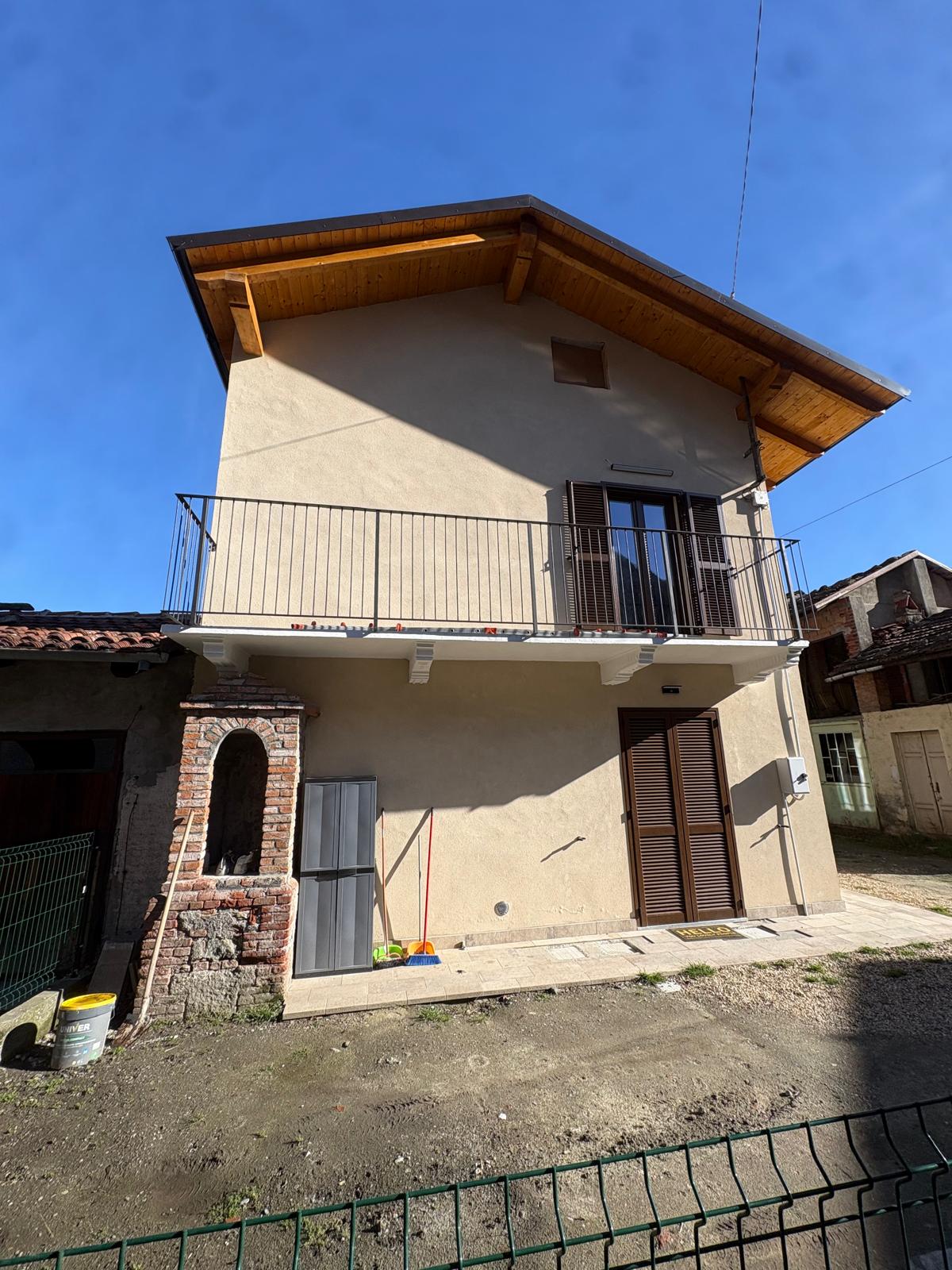 CASA INDIPENDENTE RISTRUTTURATA IN VENDITA A SANT’AMBROGIO DI TORINO