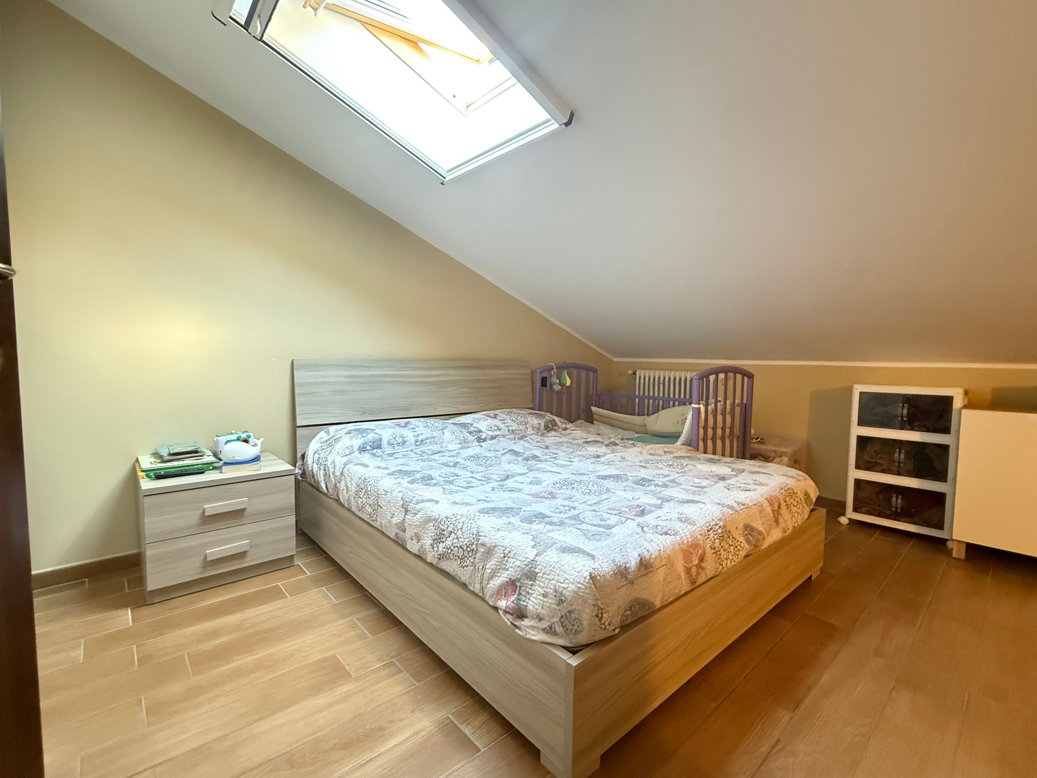 APPARTAMENTO IN VENDITA A CAPRIE CON TERRAZZO E BOX AUTO