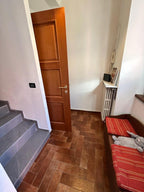 PORZIONE DI VILLA IN VENDITA A SANT’AMBROGIO CON GIARDINO E PISCINA
