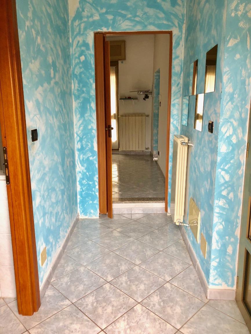 CASA IN VENDITA A SANT’AMBROGIO CON DOPPIA ESPOSIZIONE E RISCALDAMENTO AUTONOMO
