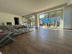 PORZIONE DI VILLA IN VENDITA A SANT’AMBROGIO CON GIARDINO E PISCINA